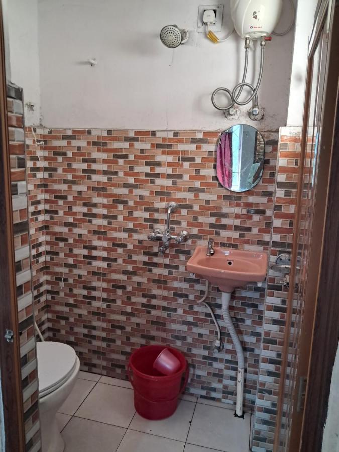 Guest house Zeeshan International